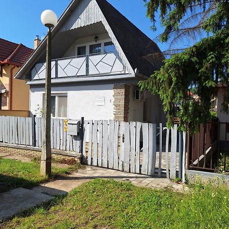 Nikolett Apartman Hajdúszoboszló Kültér fotó