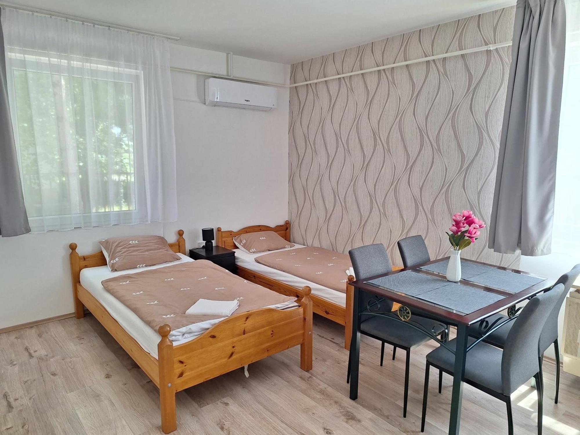 Nikolett Apartman Hajdúszoboszló Kültér fotó